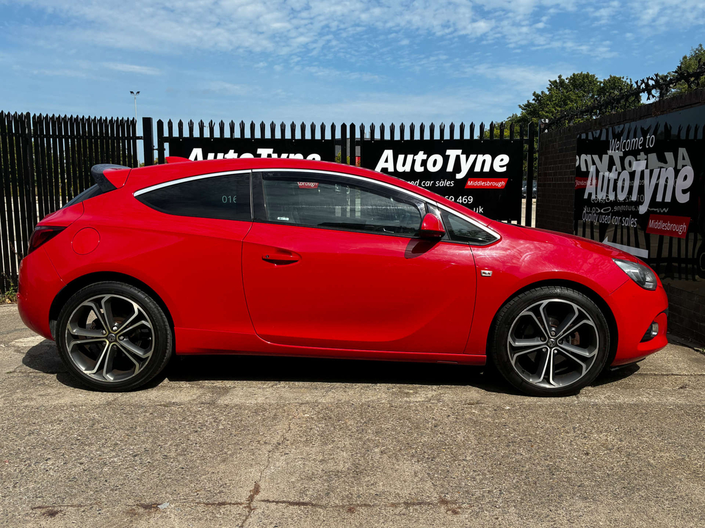 Vauxhall Astra GTC Turbo Limited Edition Coupe Euro 6 #4