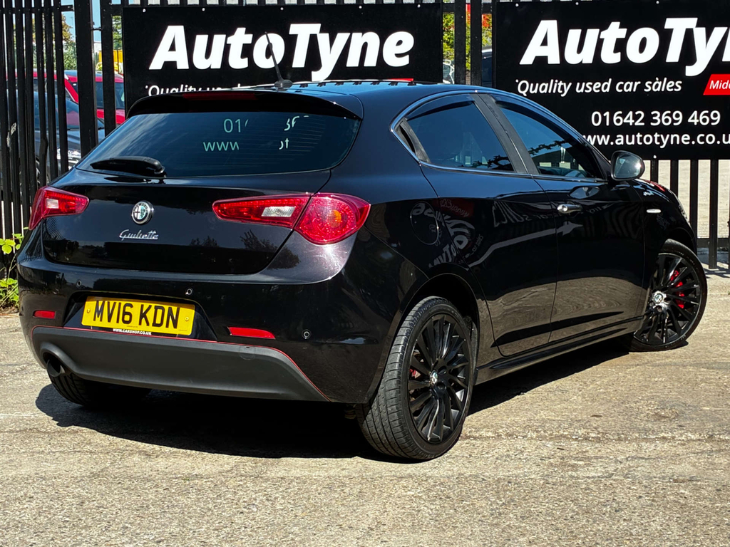 Alfa Romeo Giulietta 1750 Tbi Veloce Tct Euro 6 White #10