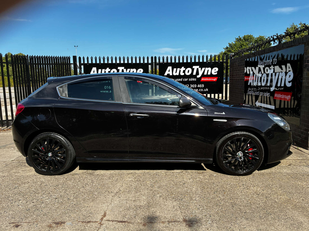 Alfa Romeo Giulietta Tb Multiair Qv Line Hatchback Tct Euro 6 S #4