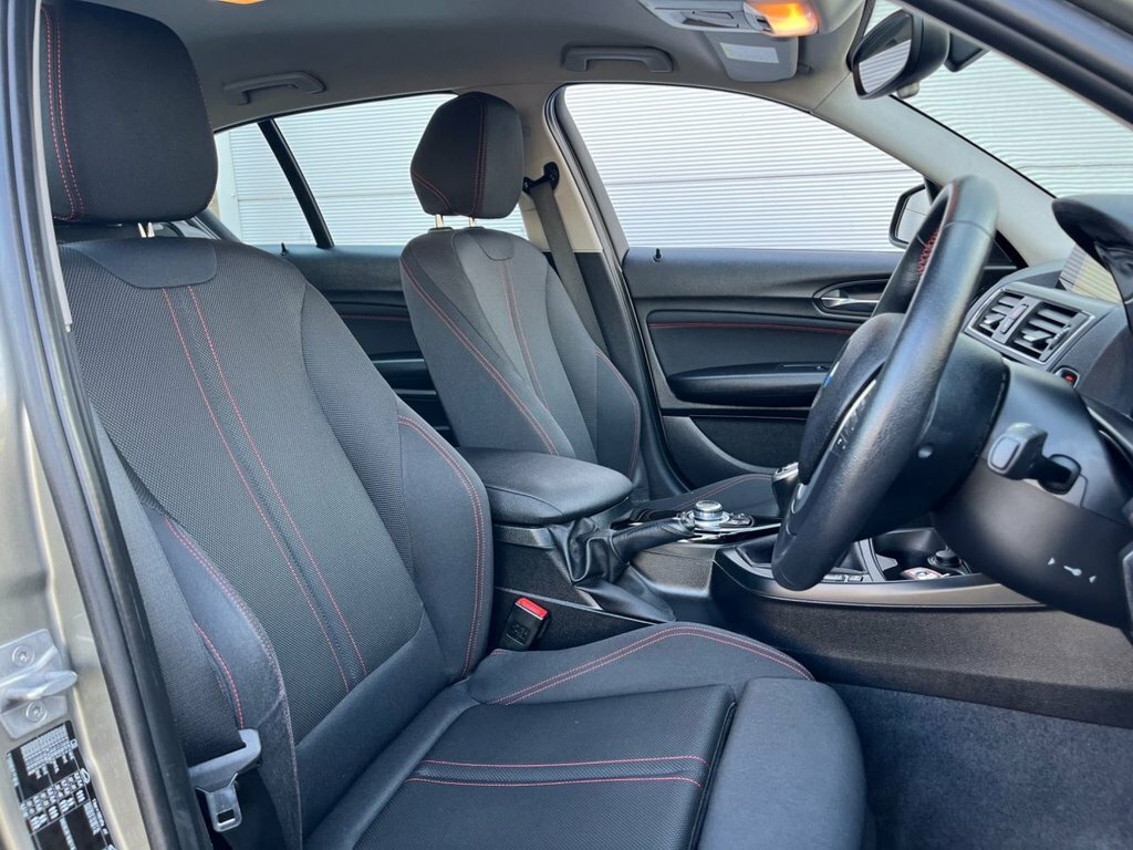 BMW 1 Series 1.5L Sport Silver #6