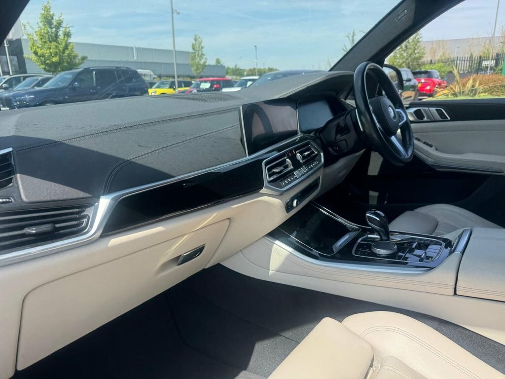 BMW X5 3L M Sport KR20XRE Black #5