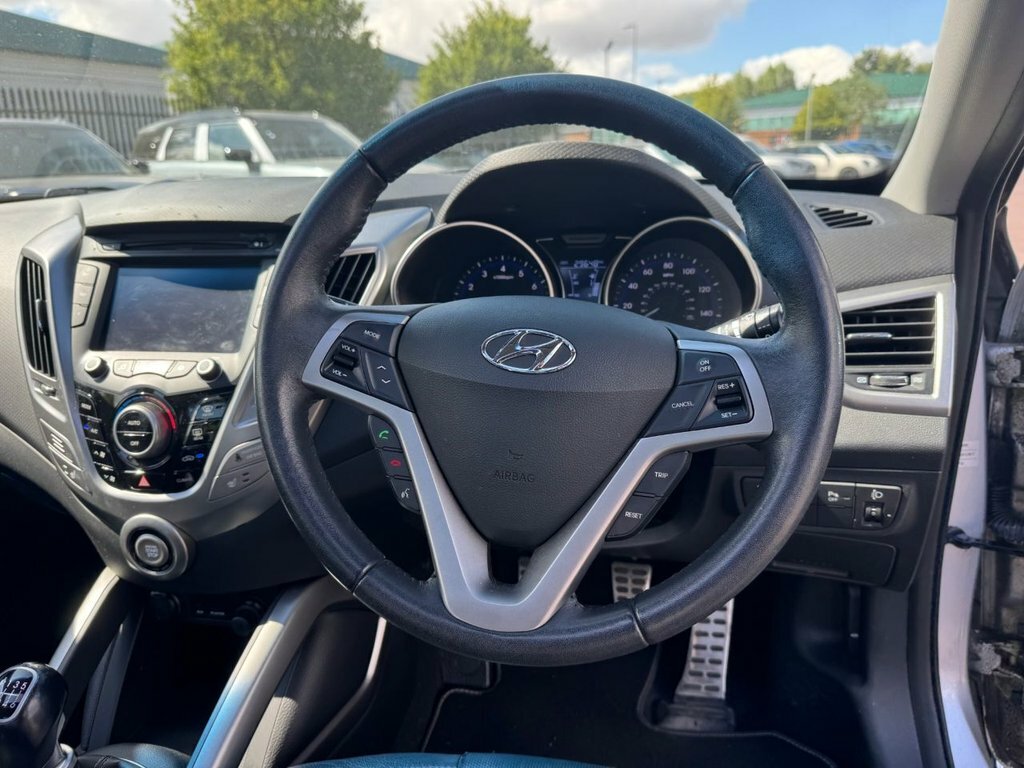 Hyundai Veloster 1.6L Gdi 138 Bhp Silver #12