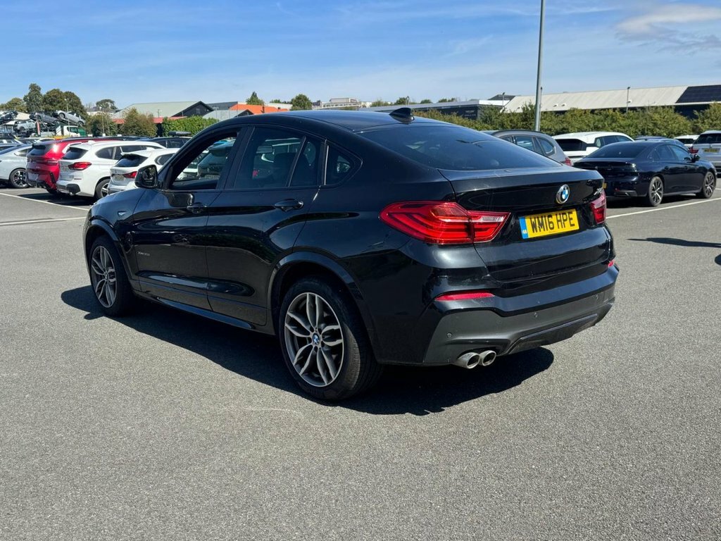 BMW X4 3L M Sport Black #4