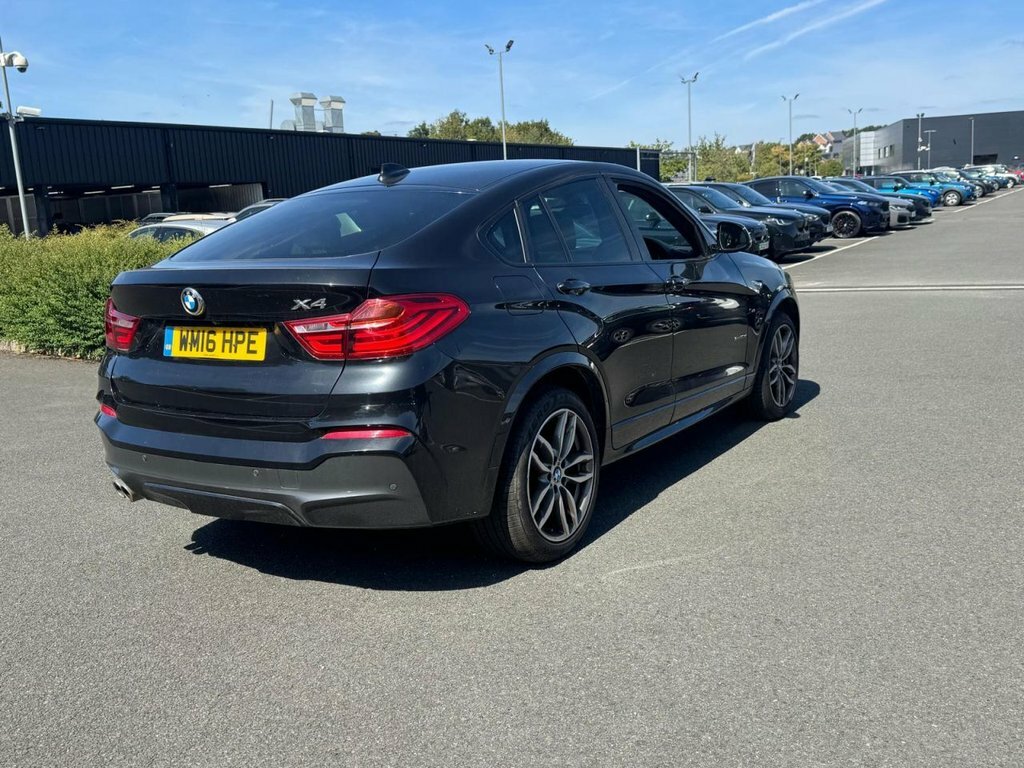BMW X4 3L M Sport Black #3