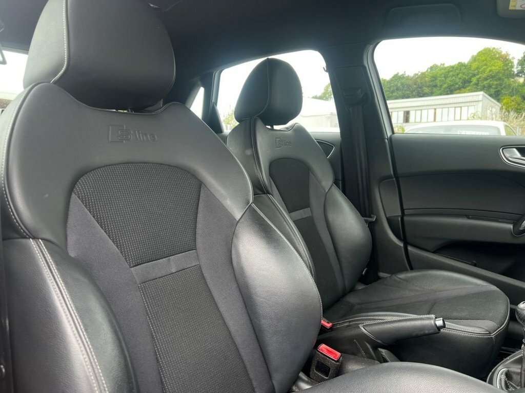 Audi A1 1.4L S Line Style Edition MJ64SXZ White #5