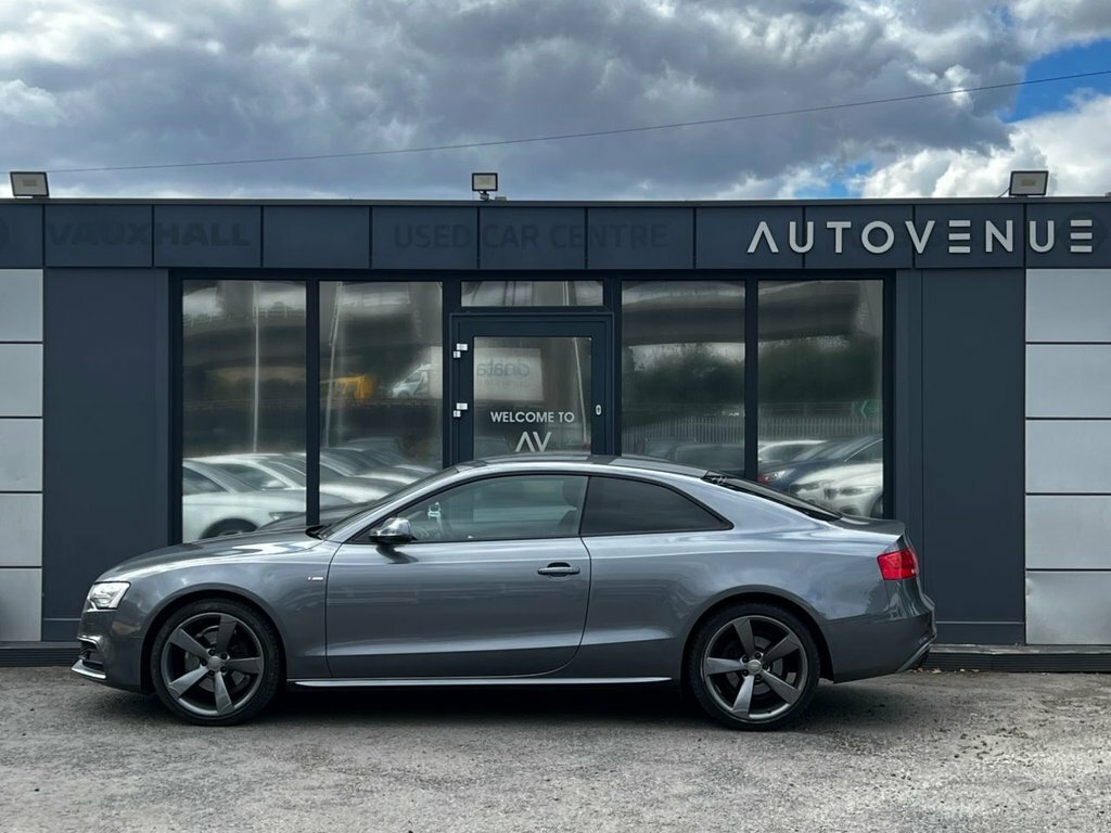 Audi A5 2L Black Edition Grey #2