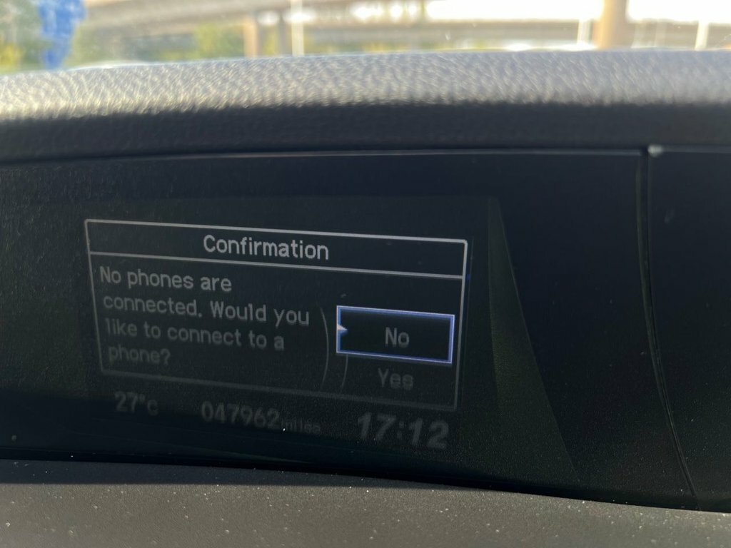 Honda Civic 1.8L Se Plus White #2