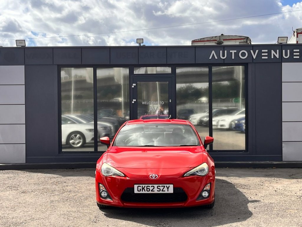 Toyota GT86 Coupe Red