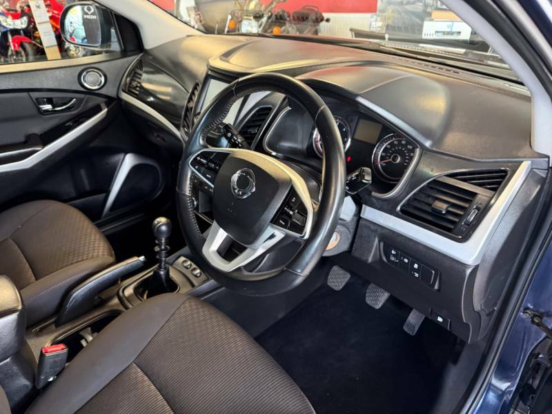 SsangYong Korando 2.2 Le - 2019 69 Blue #5