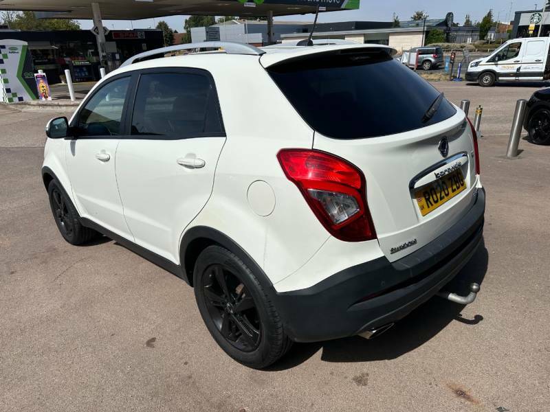 SsangYong Korando 2.2 Le White #3