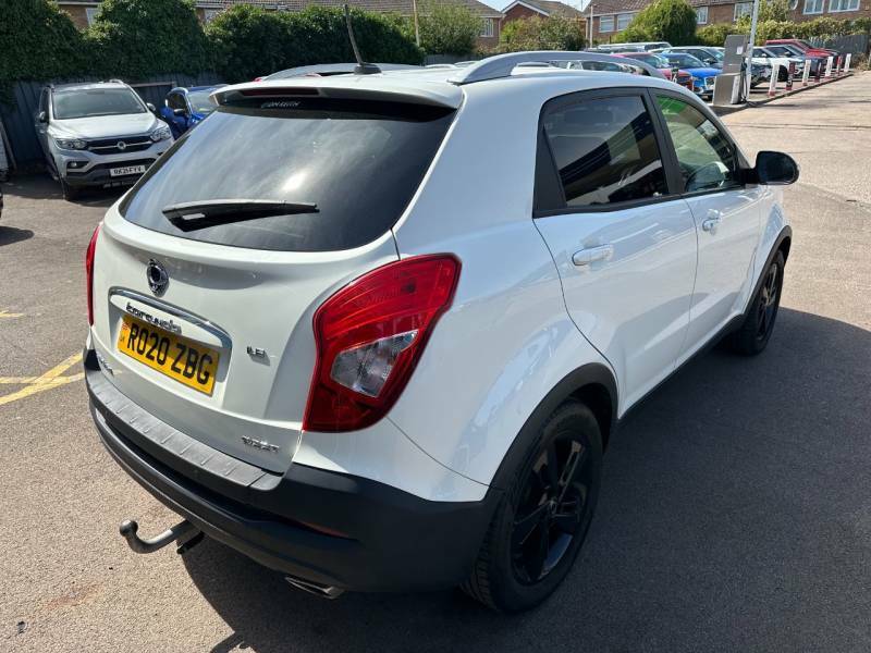 SsangYong Korando 2.2 Le White #4