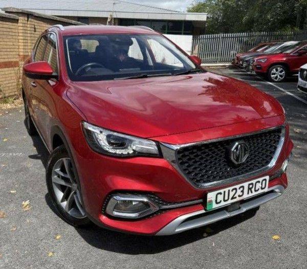 MG HS 1.5 T-gdi Excite Dct Red
