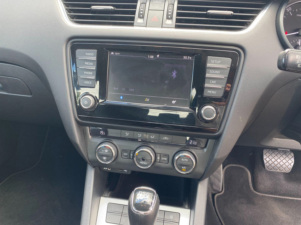 Skoda Octavia 1.4 Tsi Se Dsg Euro 6 Ss #6