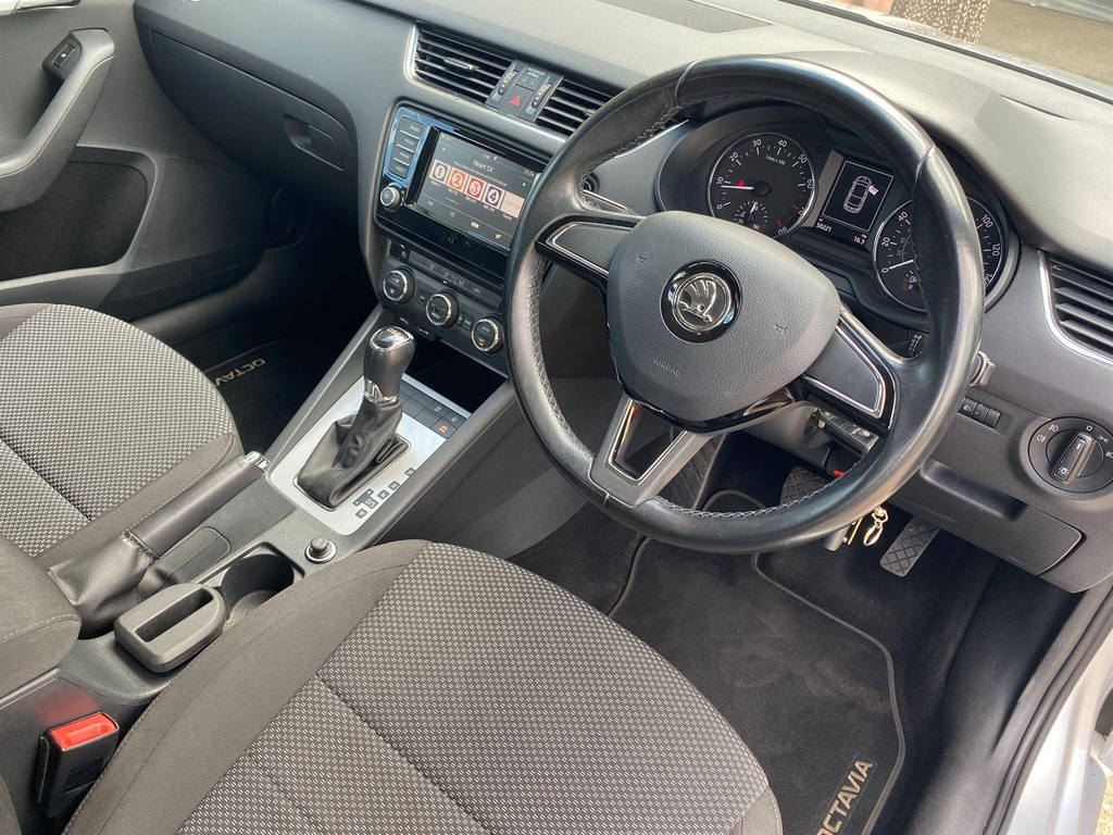 Skoda Octavia 1.4 Tsi Se Dsg Euro 6 Ss #4