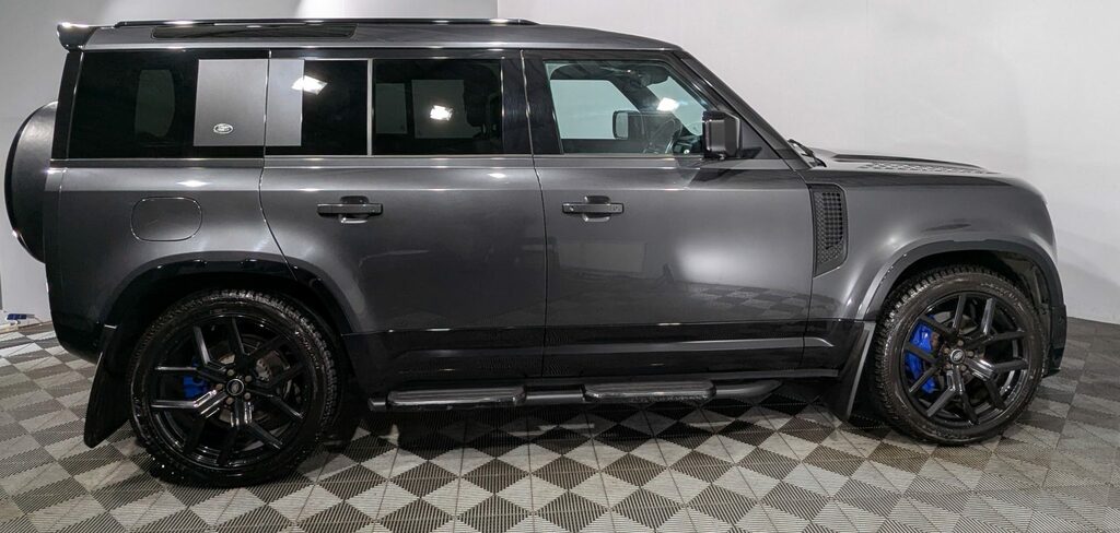Land Rover Defender 110 3.0 D300 X-dynamic Hse 110 Grey #5