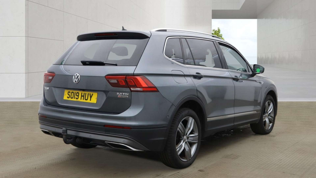 Volkswagen Tiguan Allspace Allspace Match Tdi 4Motion 4Wd SO19HUY Grey #4