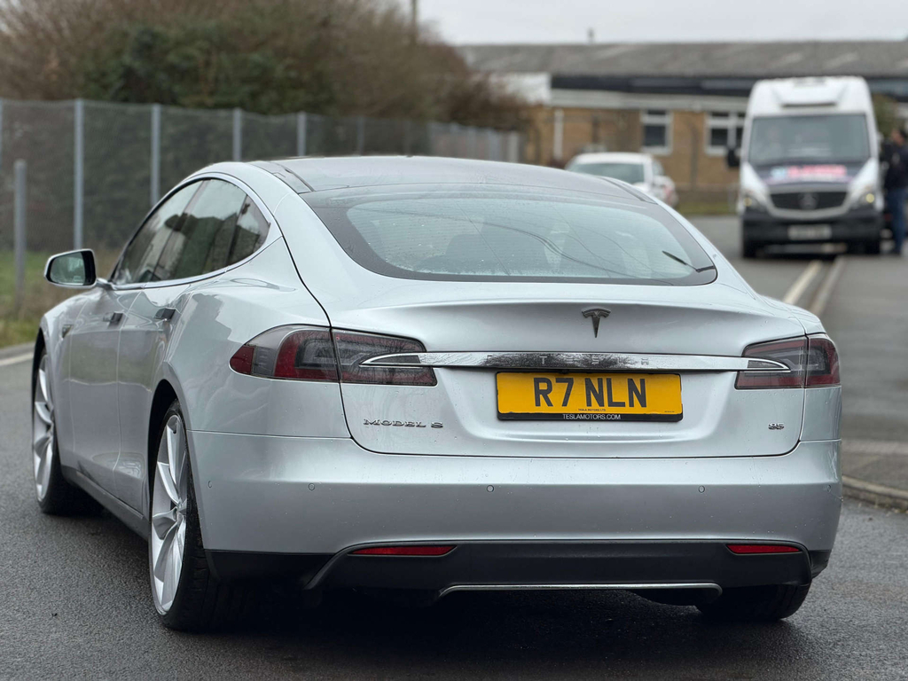 Tesla Model S -- #4