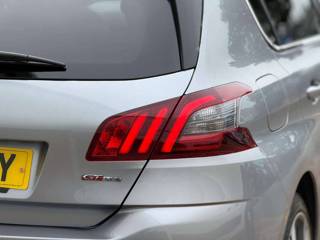 Peugeot 308 308 Active Blue Hdi Ss White #24
