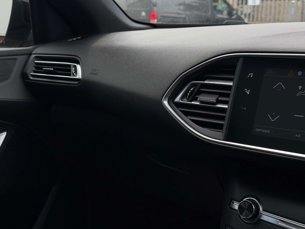 Peugeot 308 308 Active Blue Hdi Ss White #57