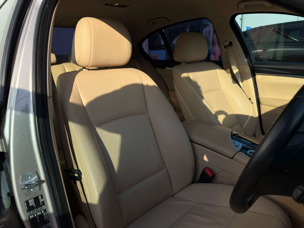 BMW 5 Series 2.0L 520D Se 188 Bhp Blue #13