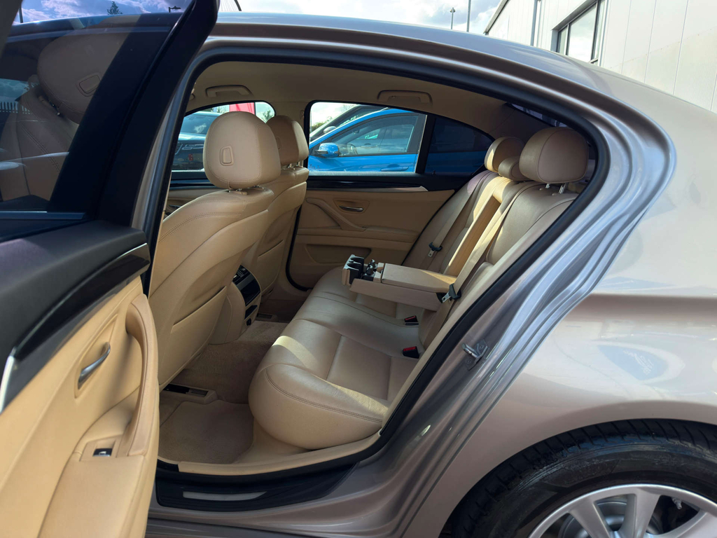 BMW 5 Series 2.0L 520D Se 188 Bhp Blue #33