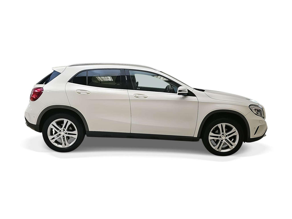 Mercedes-Benz GLA Class D Sport Premium #6