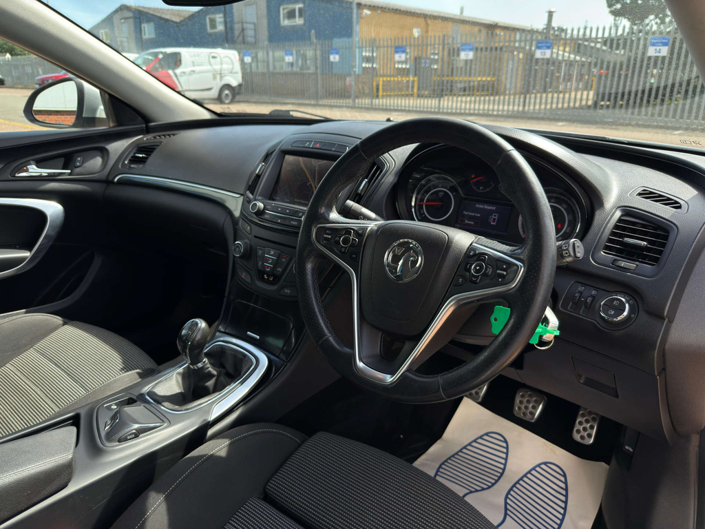 Vauxhall Insignia 2.0 Cdti Ecoflex Limited Edition Euro 5 Ss White #18