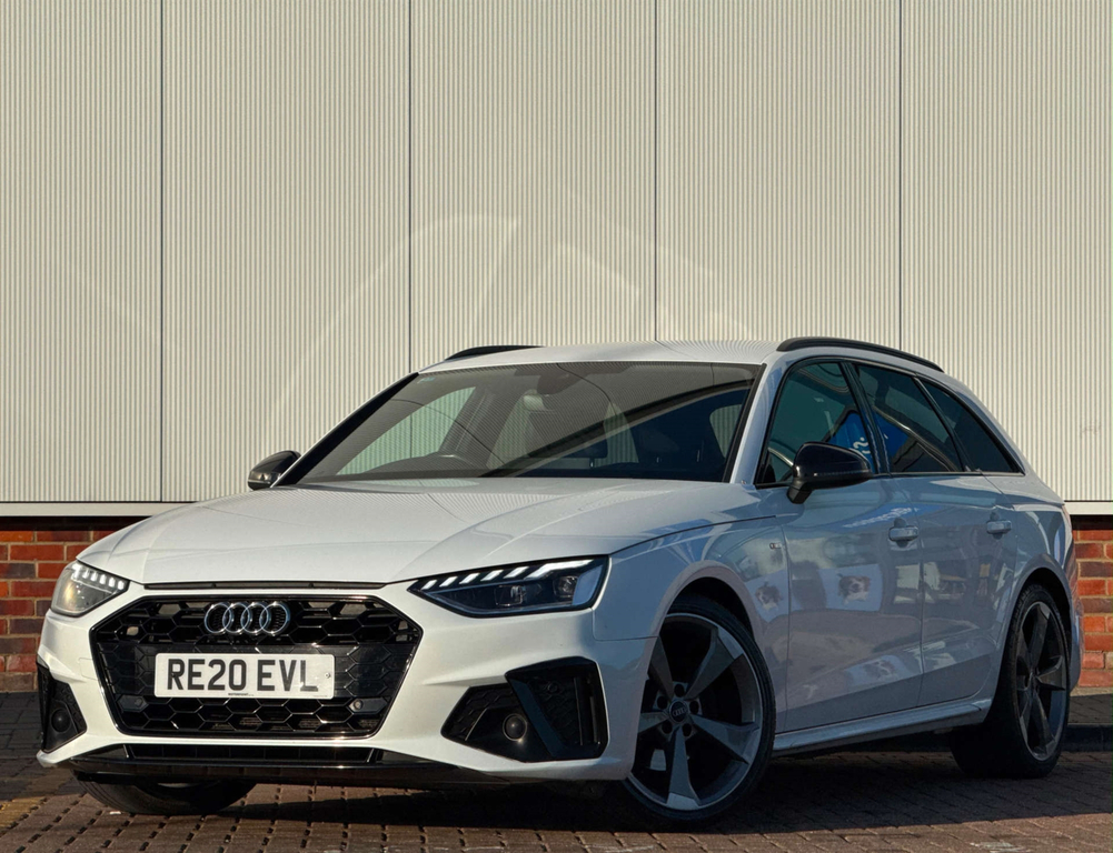Audi A4 Black Edition 35 Tdi RE20EVL White #3