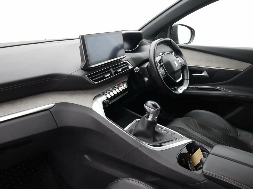 Peugeot 3008 Gt White #8