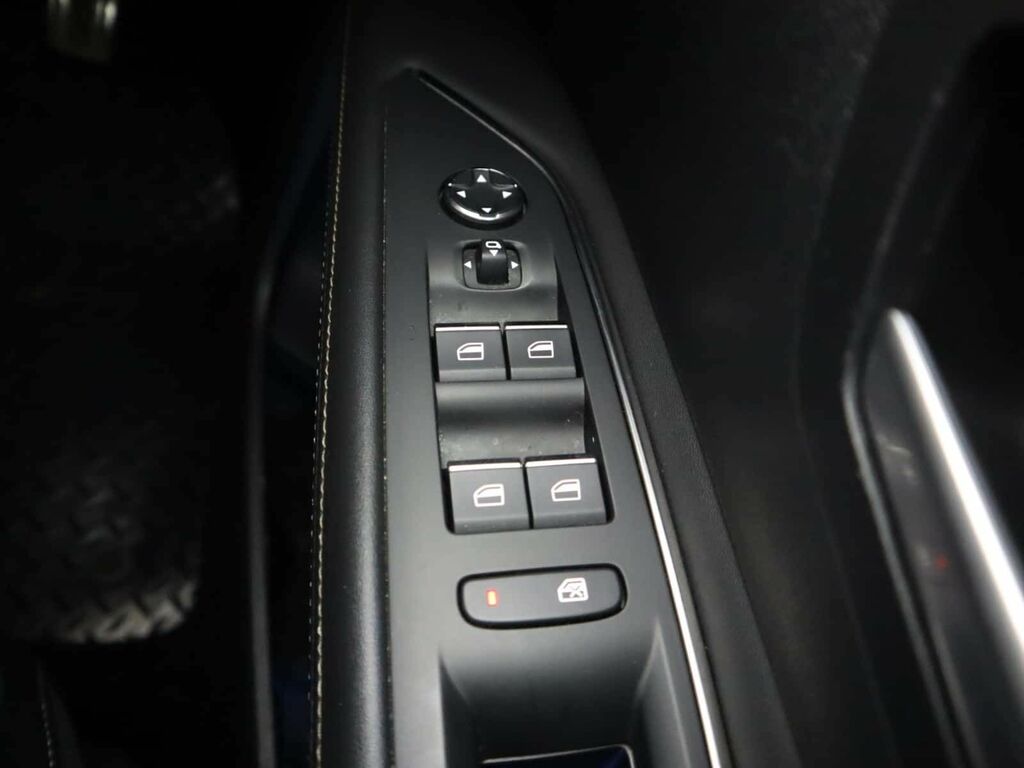 Peugeot 3008 Gt White #27