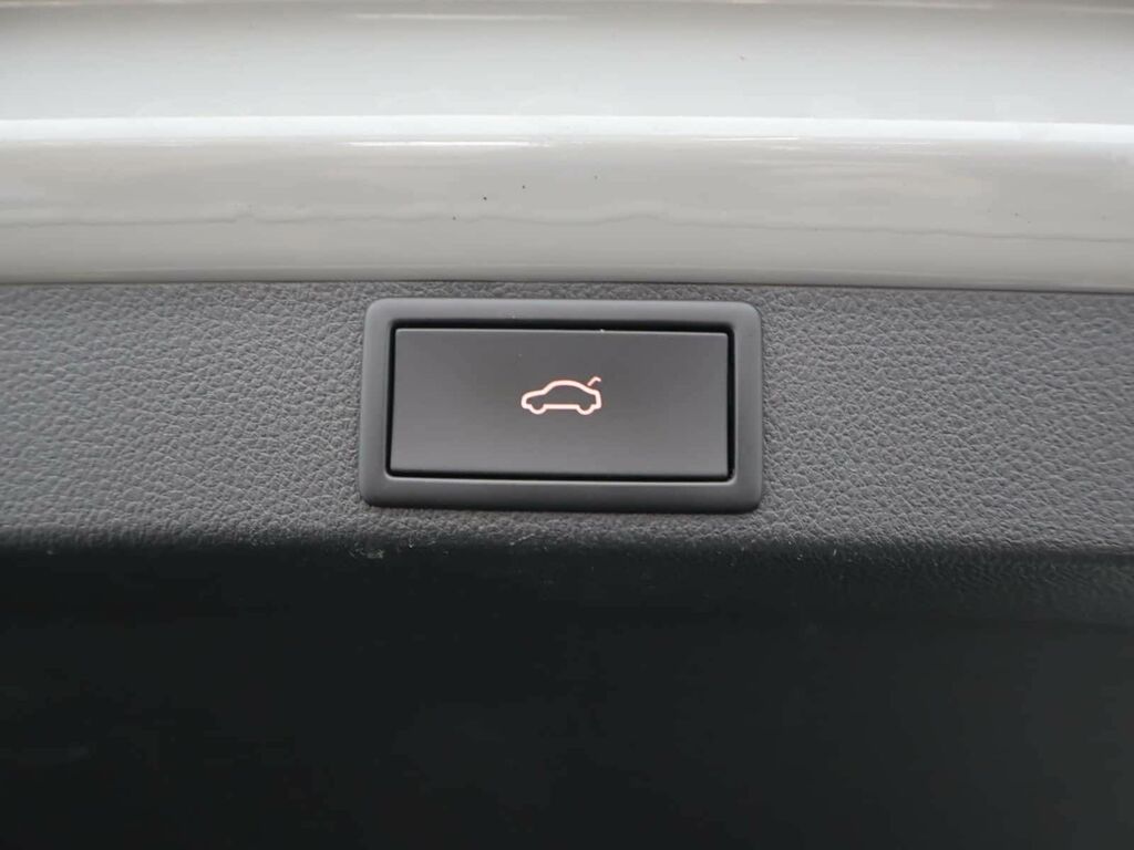 Skoda Octavia 1.0 Tsi Se Technology Euro 6 Ss Silver #8