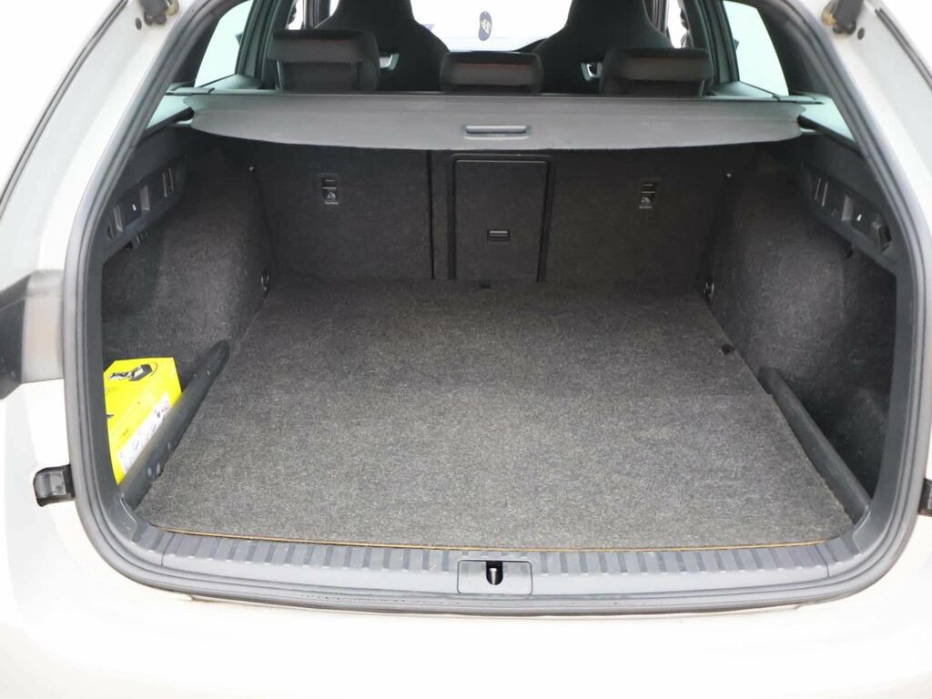 Skoda Octavia 1.0 Tsi Se Technology Euro 6 Ss Silver #7