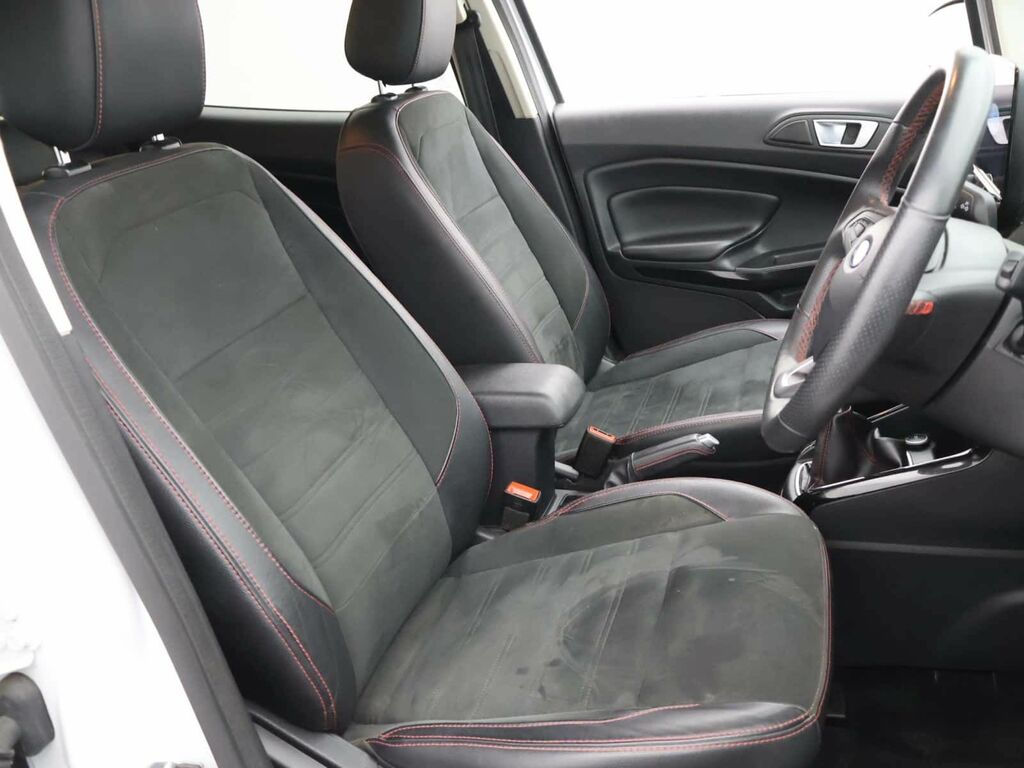 Ford Ecosport Ford Ecosport 1.0 Eb 125 St-line Black 2Wd Red #8