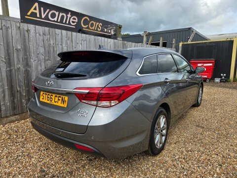 Hyundai I40 Crdi Se Nav Silver #3