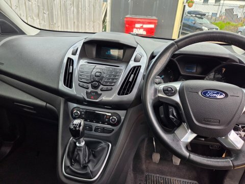 Ford Grand Tourneo Connect 1.6L Titanium Grey #10