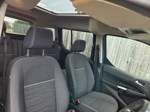 Ford Grand Tourneo Connect 1.6L Titanium Grey #11