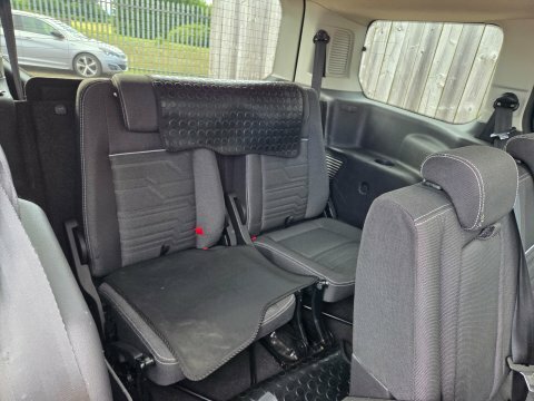 Ford Grand Tourneo Connect 1.6L Titanium Grey #15