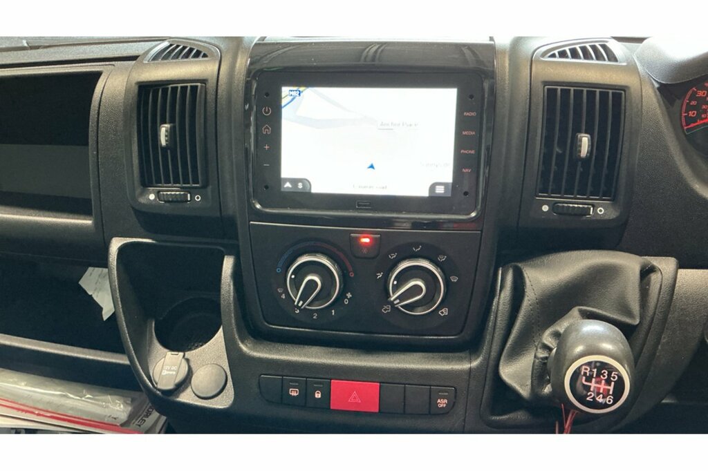 Citroen Relay 2.2 Bluehdi H2 Van 140Ps Enterprise Edition White #7