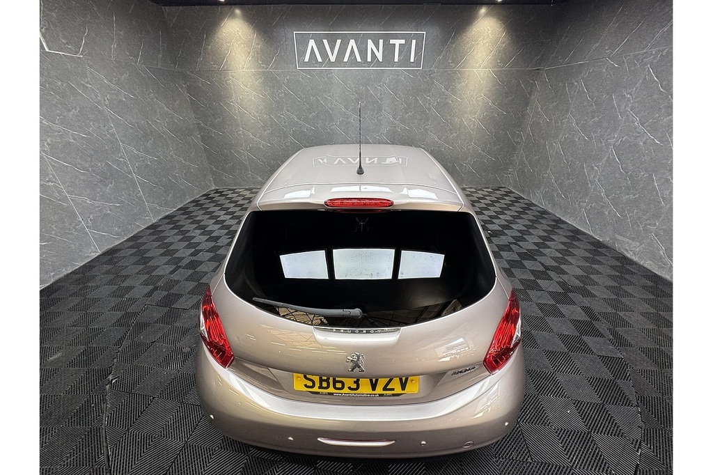 Peugeot 208 1.2 Vti Active Euro #19