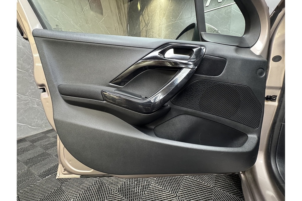 Peugeot 208 1.2 Vti Active Euro #41