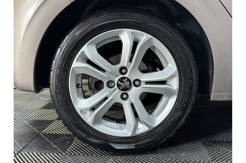 Peugeot 208 1.2 Vti Active Euro #20