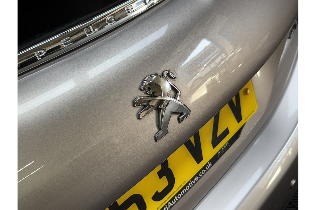 Peugeot 208 1.2 Vti Active Euro #16