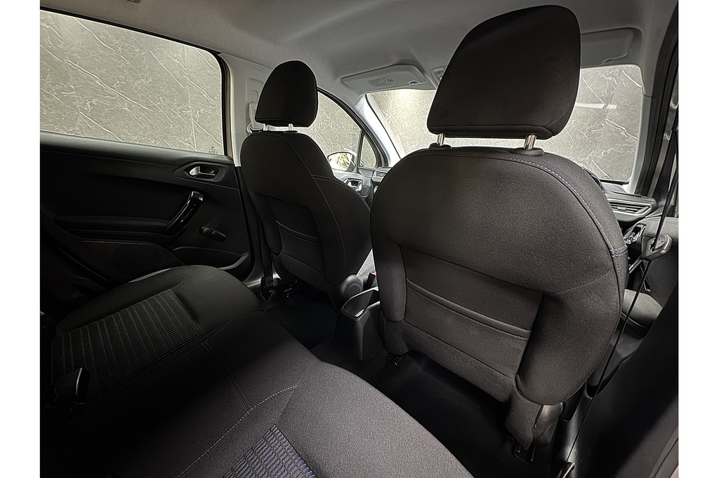 Peugeot 208 1.2 Vti Active Euro #33