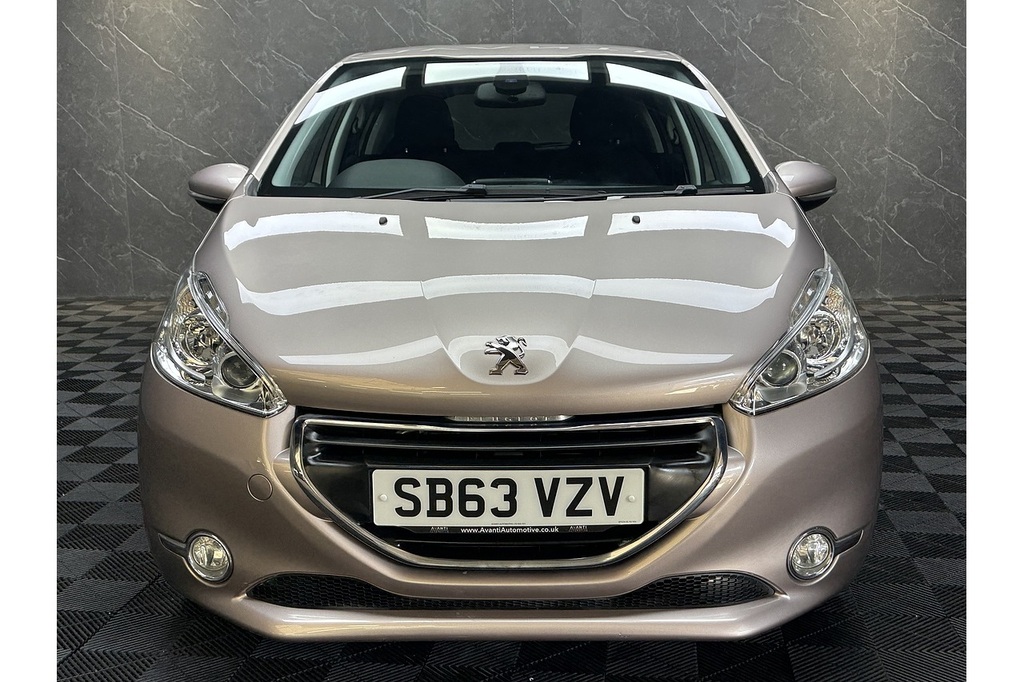 Peugeot 208 Vti Allure U5407 Ulez Pink #2