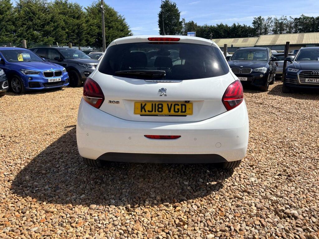 Peugeot 208 1.2 Puretech Allure Premium Euro 6 Ss 2018 KJ18VGD White #6