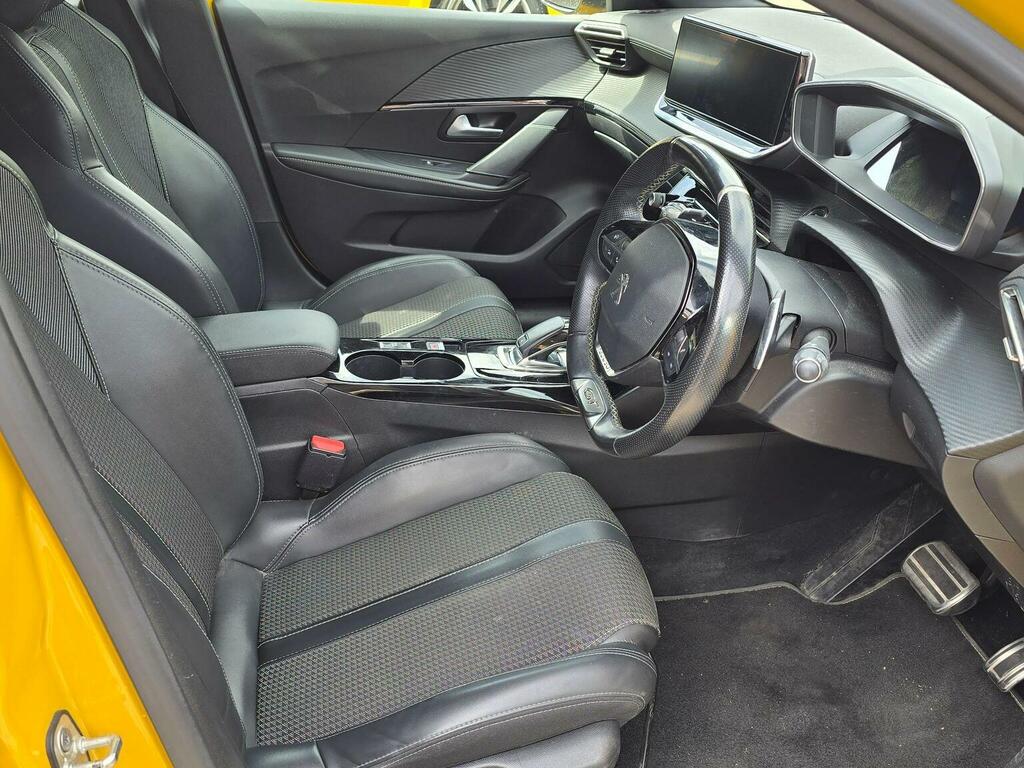 Peugeot 208 1.2 Puretech Gt Line Eat Euro 6 Ss Yellow #4