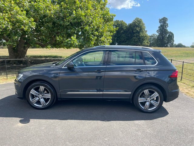 Volkswagen Tiguan 2019 1.5 Tsi Evo Match Suv Euro MJ69UXR Grey #2