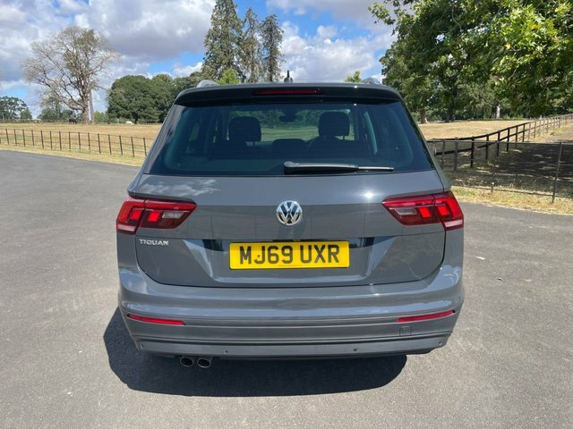 Volkswagen Tiguan 2019 1.5 Tsi Evo Match Suv Euro MJ69UXR Grey #4