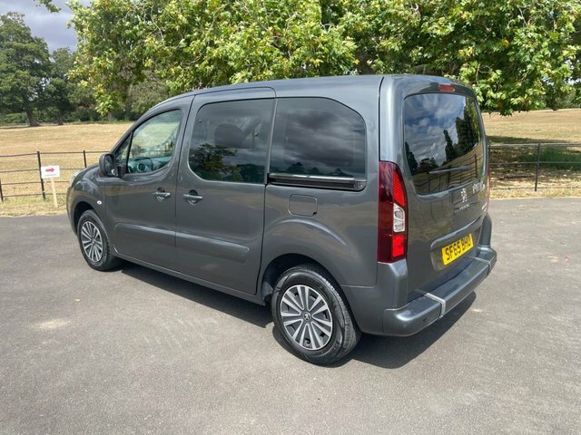 Peugeot Partner Tepee 2015 1.6 Hdi Tepee S Mpv 135 G Grey #3