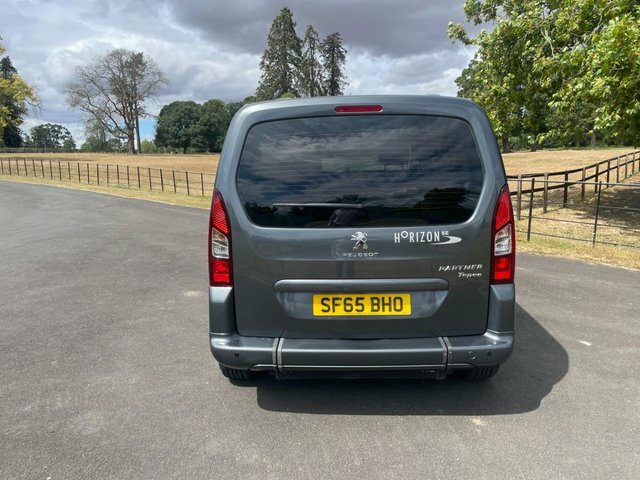 Peugeot Partner Tepee 2015 1.6 Hdi Tepee S Mpv 135 G Grey #4